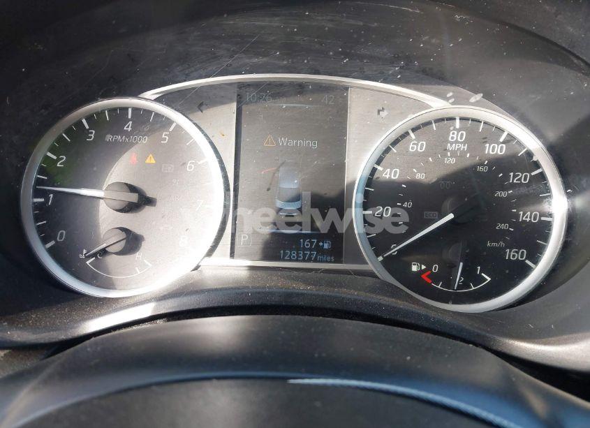 Photo 7 of 2018 Nissan Sentra S (VIN 3N1AB7AP3JY220939)