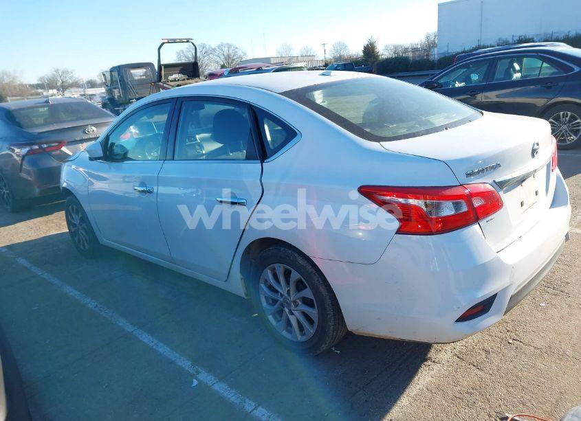 Photo 3 of 2018 Nissan Sentra SV (VIN 3N1AB7AP3JY226692)