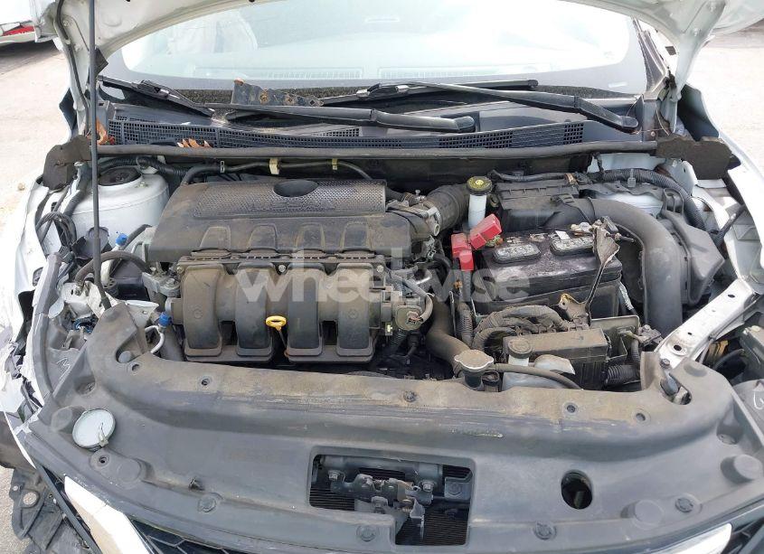 Photo 10 of 2018 Nissan Sentra SV (VIN 3N1AB7AP3JY227325)