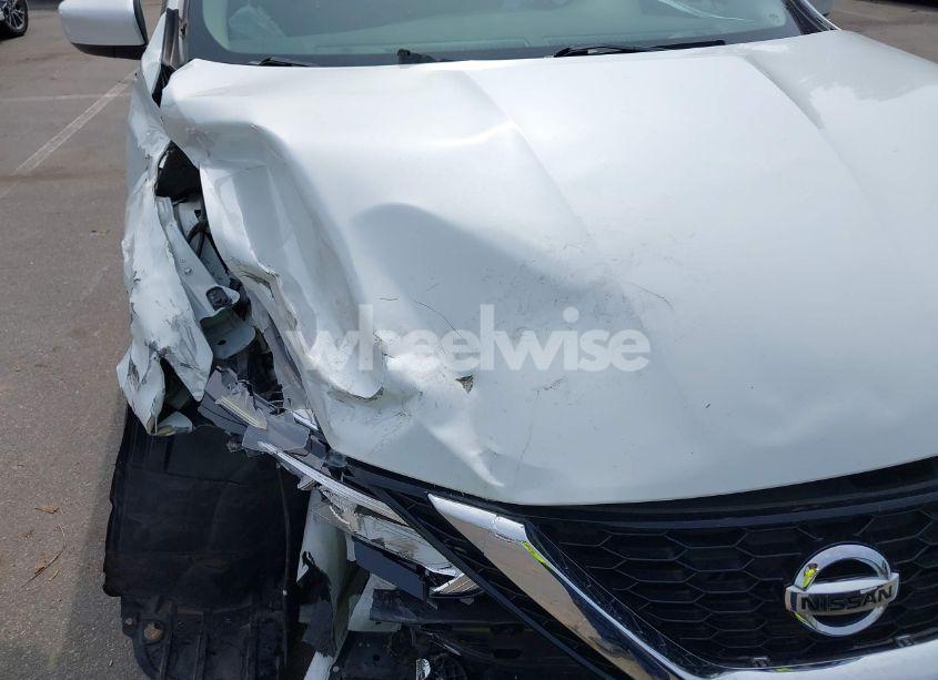 Photo 12 of 2018 Nissan Sentra SV (VIN 3N1AB7AP3JY227325)