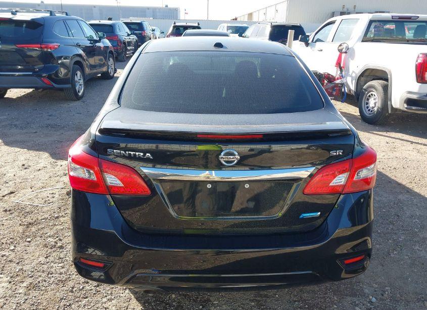 Photo 17 of 2018 Nissan Sentra SR (VIN 3N1AB7AP3JY232203)