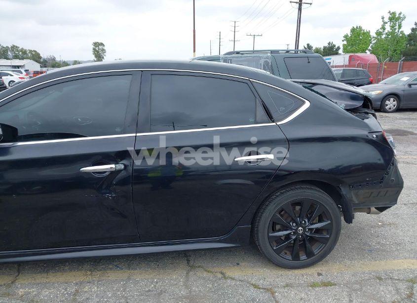 Photo 12 of 2018 Nissan Sentra SR (VIN 3N1AB7AP3JY238289)