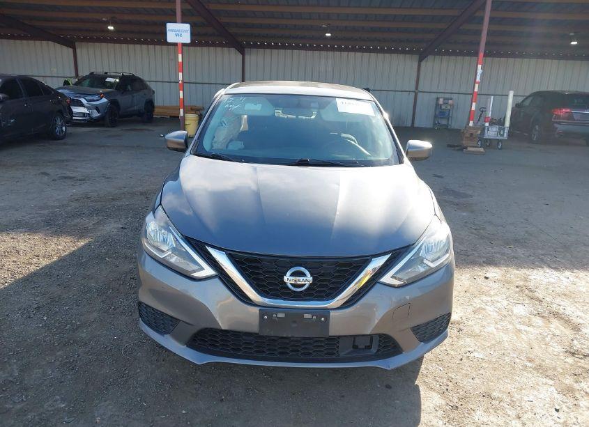 Photo 13 of 2018 Nissan Sentra S (VIN 3N1AB7AP3JY241676)