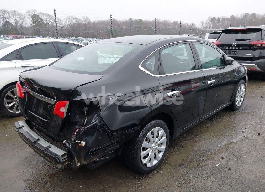 Photo 4 of 2018 Nissan Sentra S (VIN 3N1AB7AP3JY252449)