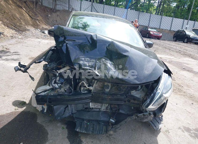 Photo 12 of 2018 Nissan Sentra SV (VIN 3N1AB7AP3JY254444)