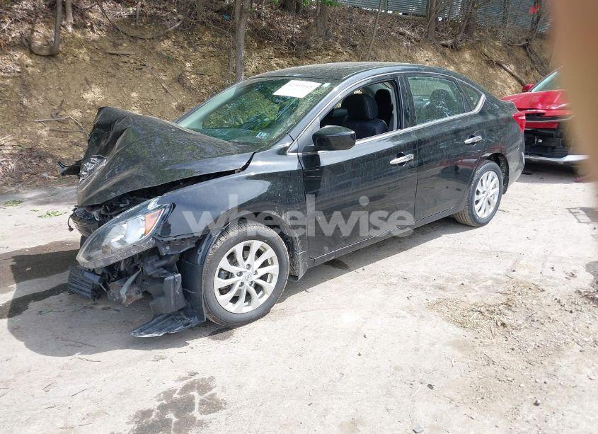 Photo 2 of 2018 Nissan Sentra SV (VIN 3N1AB7AP3JY254444)