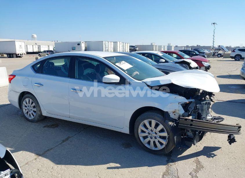 Photo 14 of 2018 Nissan Sentra S (VIN 3N1AB7AP3JY259336)