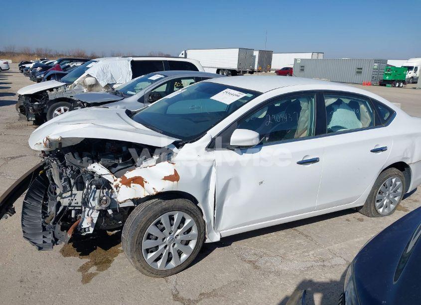 Photo 15 of 2018 Nissan Sentra S (VIN 3N1AB7AP3JY259336)