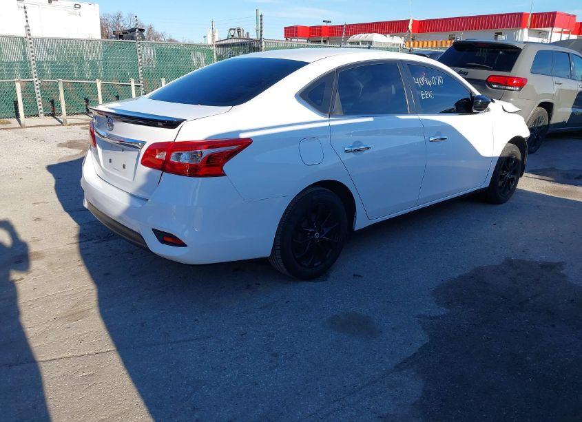 Photo 4 of 2018 Nissan Sentra S (VIN 3N1AB7AP3JY273205)