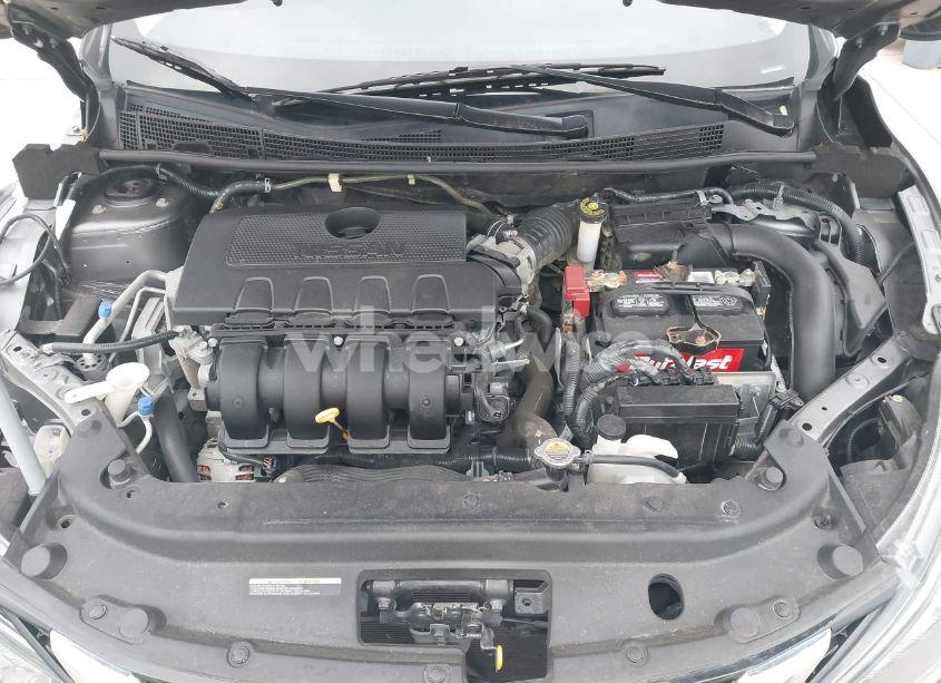 Photo 10 of 2018 Nissan Sentra SV (VIN 3N1AB7AP3JY288271)