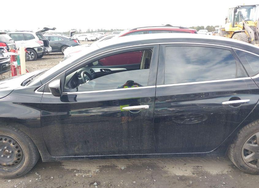 Photo 15 of 2018 Nissan Sentra S (VIN 3N1AB7AP3JY295138)