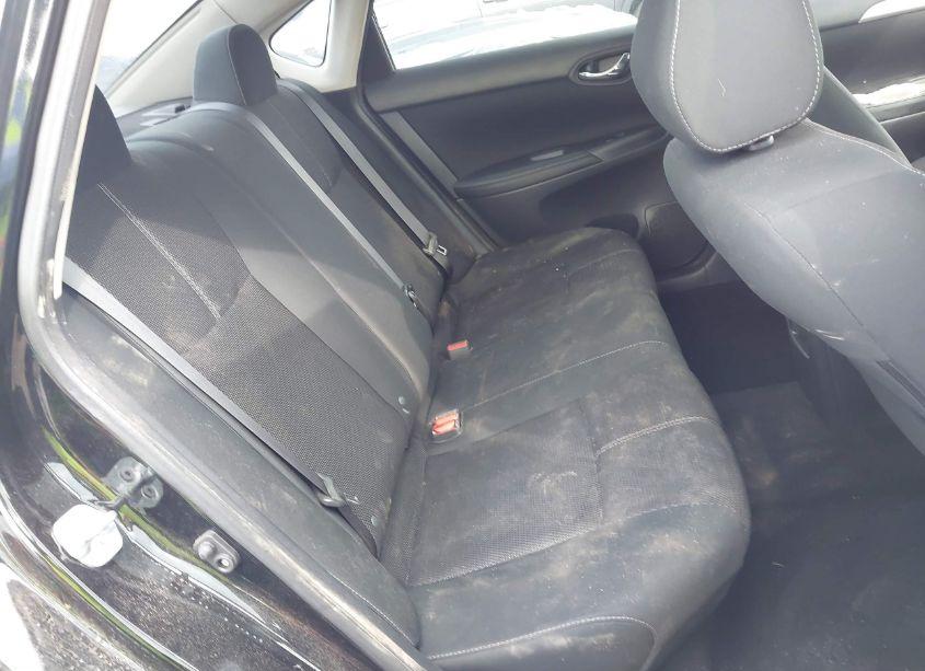 Photo 8 of 2018 Nissan Sentra S (VIN 3N1AB7AP3JY295138)