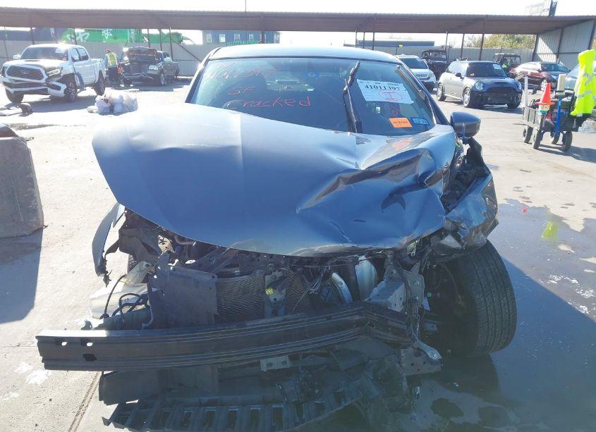 Photo 6 of 2018 Nissan Sentra S (VIN 3N1AB7AP3JY306347)