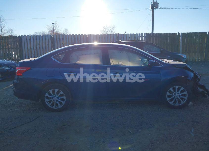 Photo 13 of 2018 Nissan Sentra SV (VIN 3N1AB7AP3JY307868)