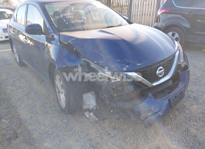 Photo 6 of 2018 Nissan Sentra SV (VIN 3N1AB7AP3JY307868)