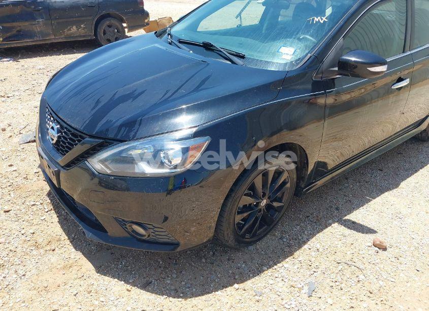 Photo 6 of 2018 Nissan Sentra SR (VIN 3N1AB7AP3JY317011)