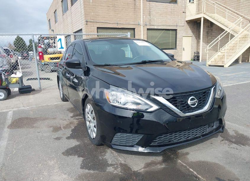 2018 Nissan Sentra S (VIN 3N1AB7AP3JY317896) main photo
