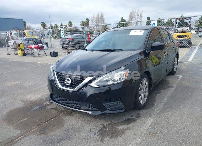 Photo 6 of 2018 Nissan Sentra S (VIN 3N1AB7AP3JY317896)