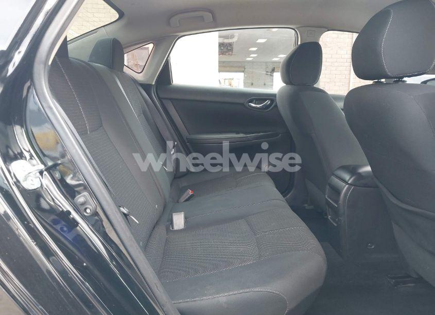 Photo 8 of 2018 Nissan Sentra S (VIN 3N1AB7AP3JY317896)