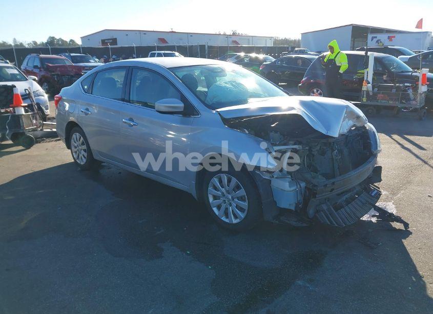 2018 Nissan Sentra S (VIN 3N1AB7AP3JY319924) main photo