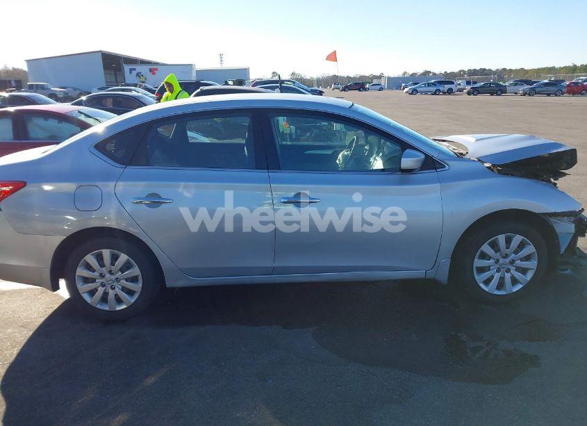 Photo 14 of 2018 Nissan Sentra S (VIN 3N1AB7AP3JY319924)