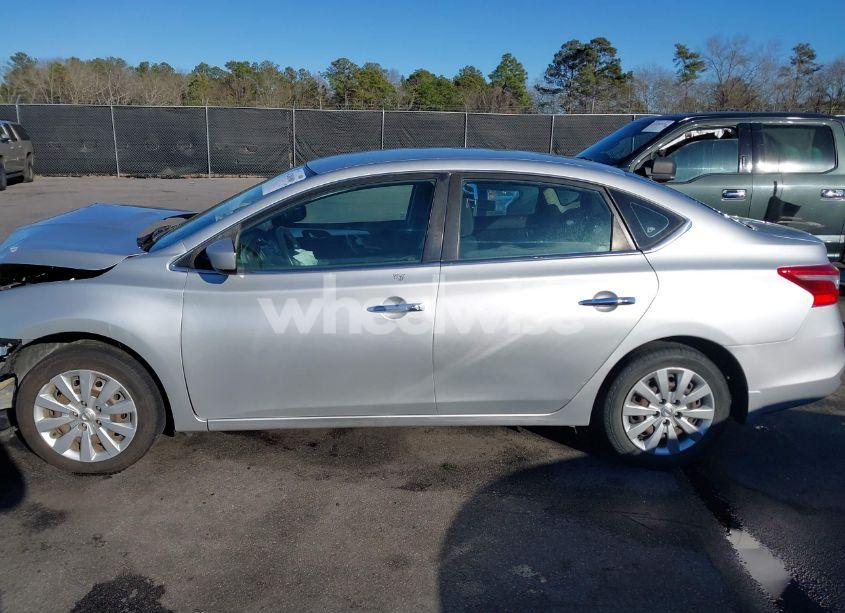 Photo 15 of 2018 Nissan Sentra S (VIN 3N1AB7AP3JY319924)
