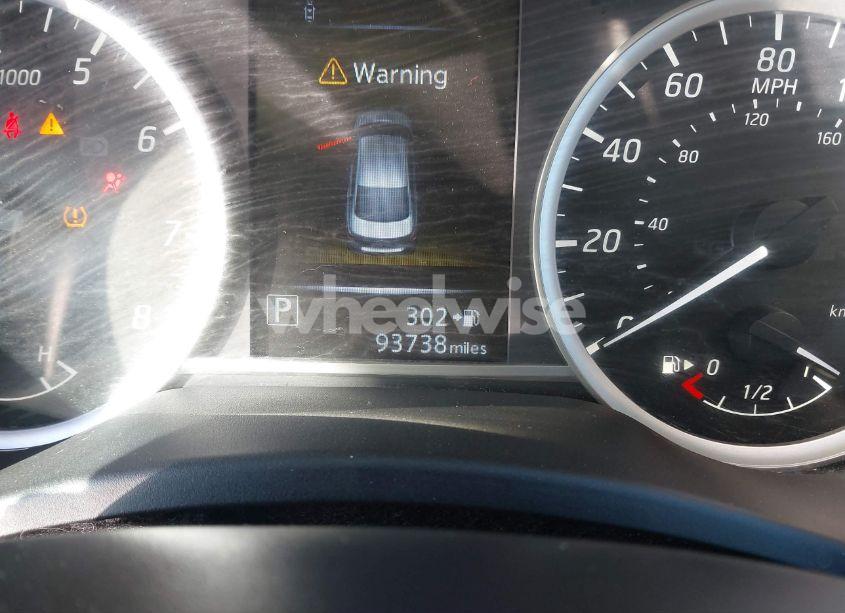 Photo 16 of 2018 Nissan Sentra S (VIN 3N1AB7AP3JY319924)