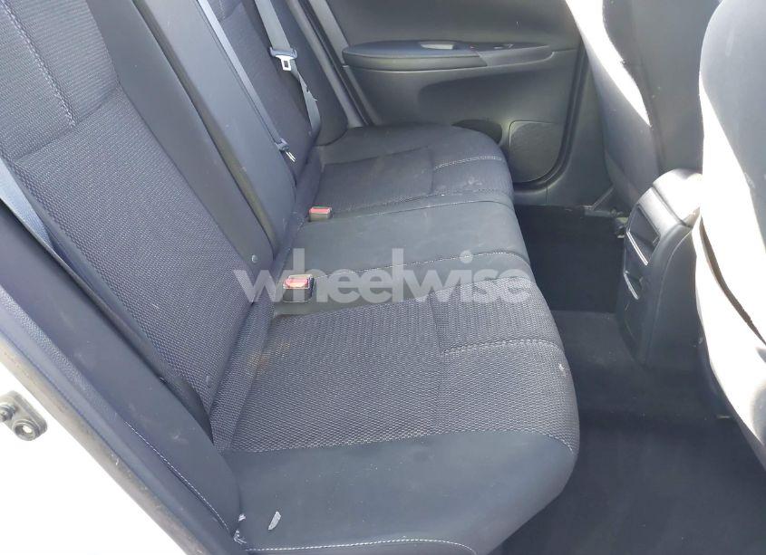 Photo 8 of 2018 Nissan Sentra S (VIN 3N1AB7AP3JY319924)