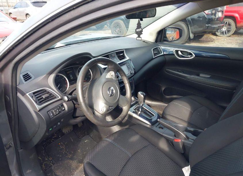 Photo 15 of 2018 Nissan Sentra SR (VIN 3N1AB7AP3JY326162)