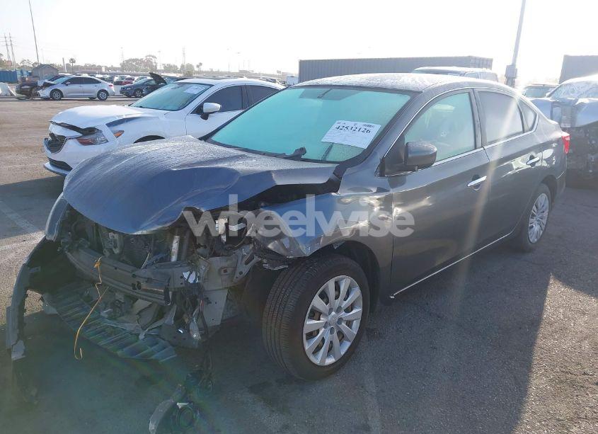 Photo 2 of 2018 Nissan Sentra S (VIN 3N1AB7AP3JY330616)