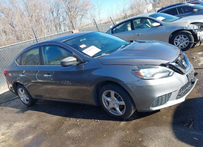 Photo 13 of 2018 Nissan Sentra S (VIN 3N1AB7AP3JY333872)