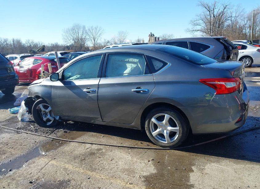 Photo 14 of 2018 Nissan Sentra S (VIN 3N1AB7AP3JY333872)