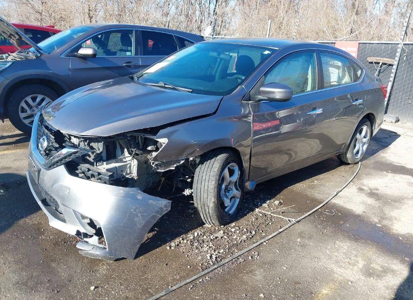 Photo 2 of 2018 Nissan Sentra S (VIN 3N1AB7AP3JY333872)