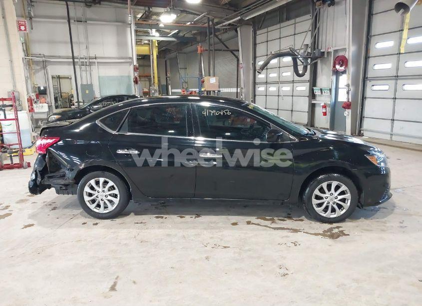 Photo 13 of 2019 Nissan Sentra SV (VIN 3N1AB7AP3KL612026)