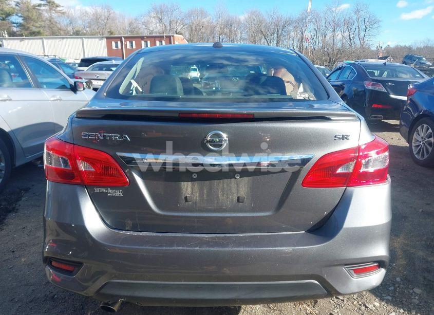 Photo 16 of 2019 Nissan Sentra SR (VIN 3N1AB7AP3KY208856)