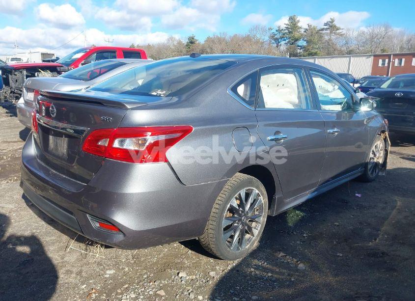 Photo 4 of 2019 Nissan Sentra SR (VIN 3N1AB7AP3KY208856)