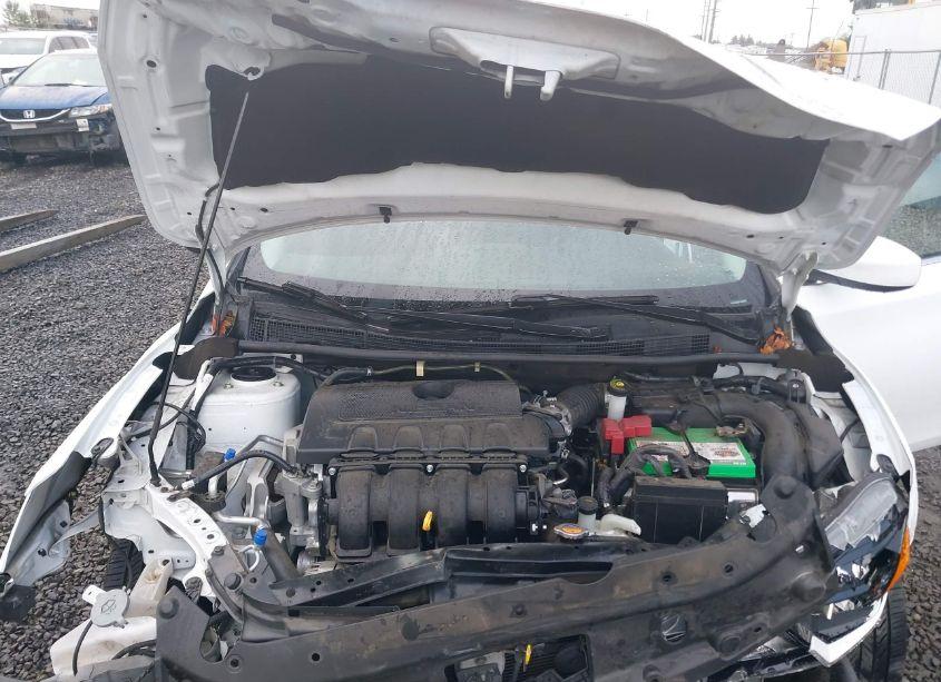 Photo 10 of 2019 Nissan Sentra S (VIN 3N1AB7AP3KY214172)