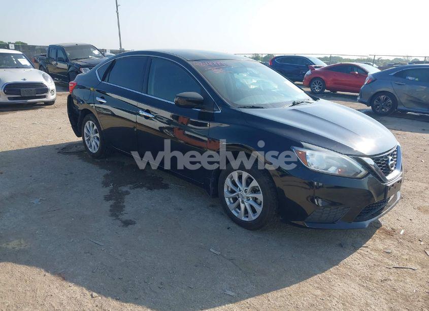 2019 Nissan Sentra SV (VIN 3N1AB7AP3KY218433) main photo