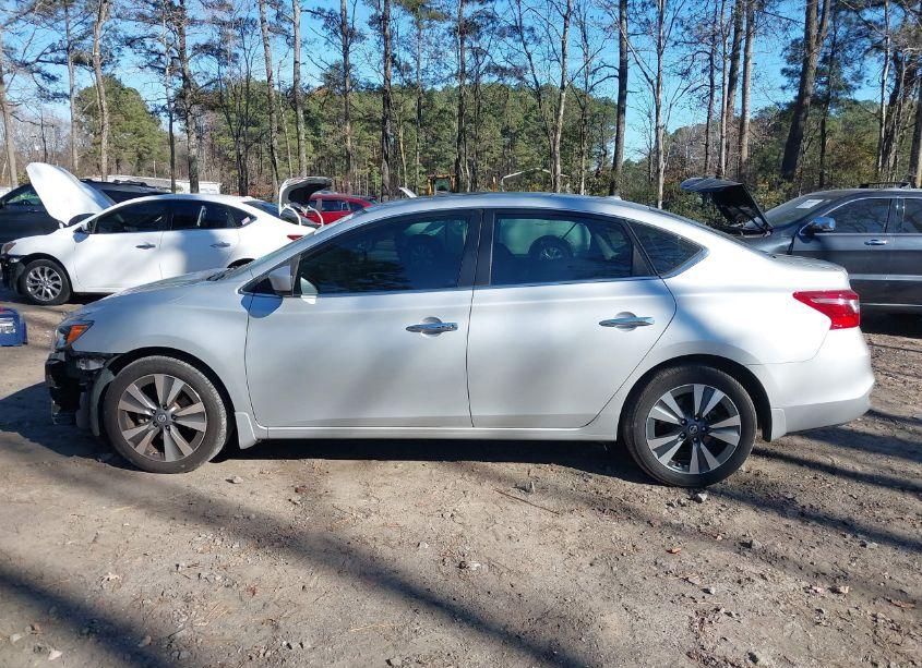 Photo 15 of 2019 Nissan Sentra SV (VIN 3N1AB7AP3KY219470)