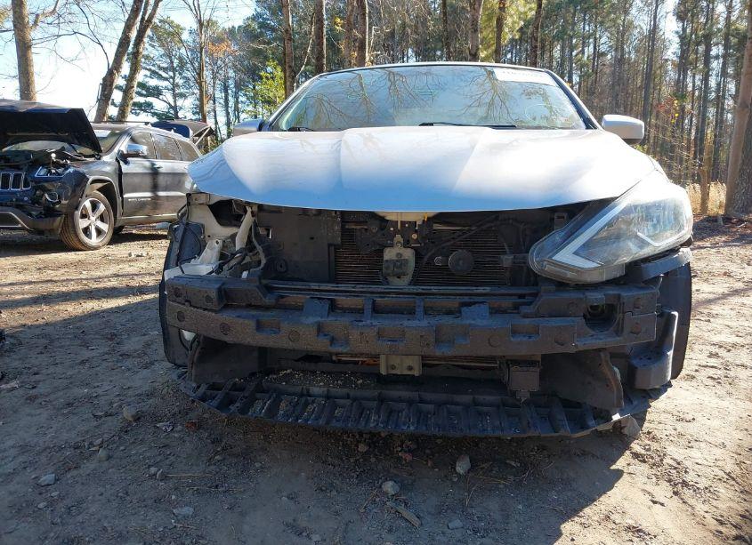 Photo 19 of 2019 Nissan Sentra SV (VIN 3N1AB7AP3KY219470)