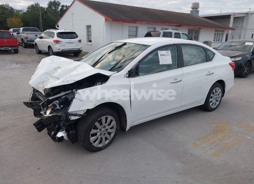 Photo 2 of 2019 Nissan Sentra S (VIN 3N1AB7AP3KY220330)