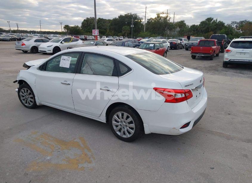 Photo 3 of 2019 Nissan Sentra S (VIN 3N1AB7AP3KY220330)
