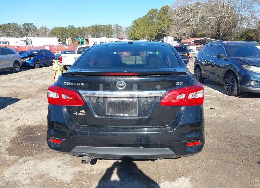 Photo 16 of 2019 Nissan Sentra SR (VIN 3N1AB7AP3KY221896)