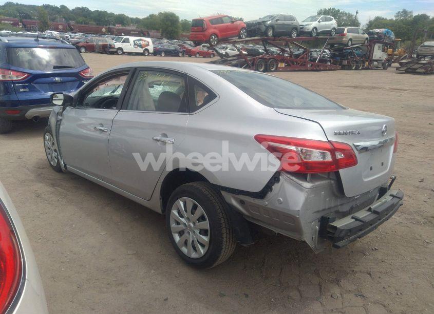 Photo 3 of 2019 Nissan Sentra S (VIN 3N1AB7AP3KY222000)
