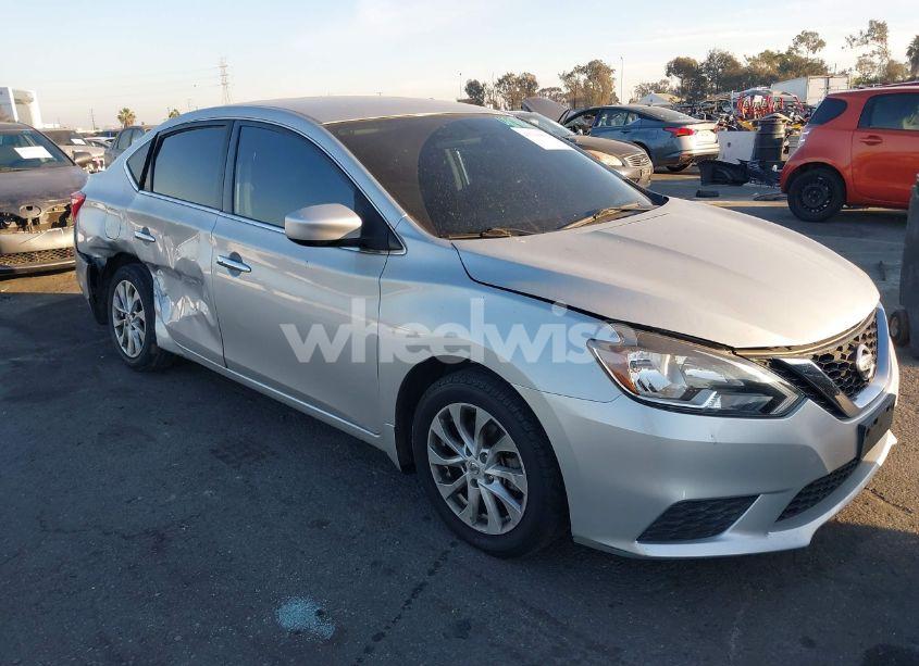 Photo 13 of 2019 Nissan Sentra SV (VIN 3N1AB7AP3KY222787)
