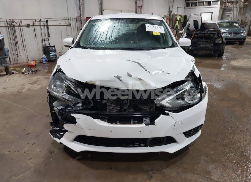 Photo 12 of 2019 Nissan Sentra SV (VIN 3N1AB7AP3KY234082)