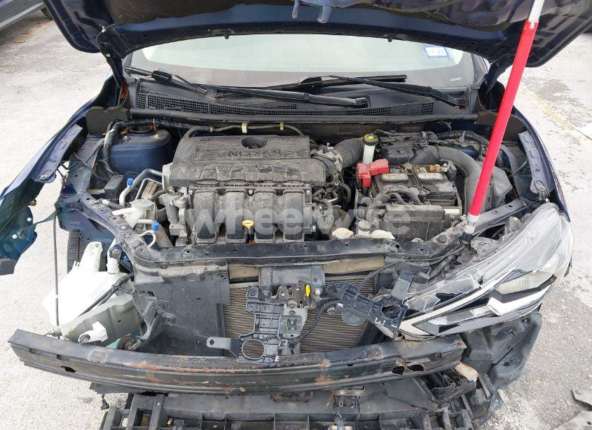 Photo 10 of 2019 Nissan Sentra S (VIN 3N1AB7AP3KY235376)