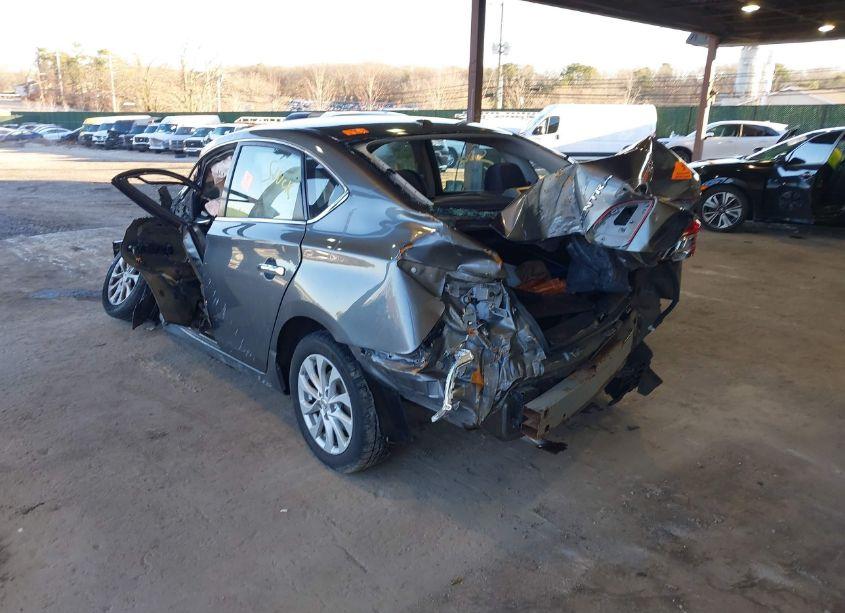 Photo 3 of 2019 Nissan Sentra SV (VIN 3N1AB7AP3KY237404)