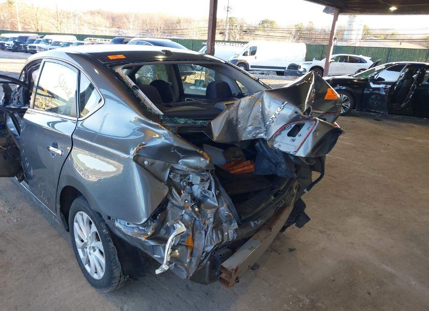 Photo 6 of 2019 Nissan Sentra SV (VIN 3N1AB7AP3KY237404)