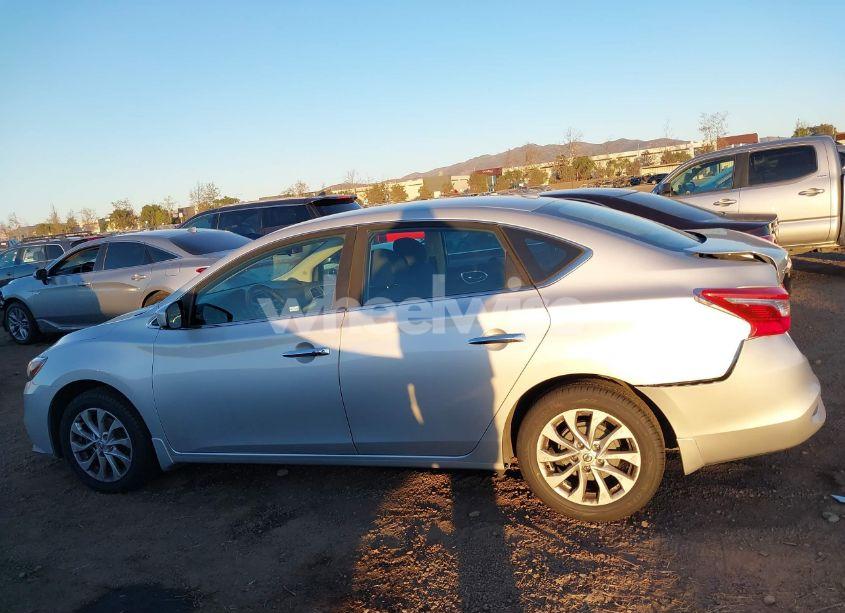 Photo 14 of 2019 Nissan Sentra SV (VIN 3N1AB7AP3KY247818)